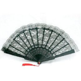 Black lace fan